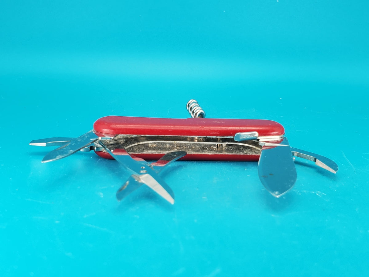 Wenger Security 17 Swiss Army Knife Multi Tool with Locking Blade! EDDIE BAUER