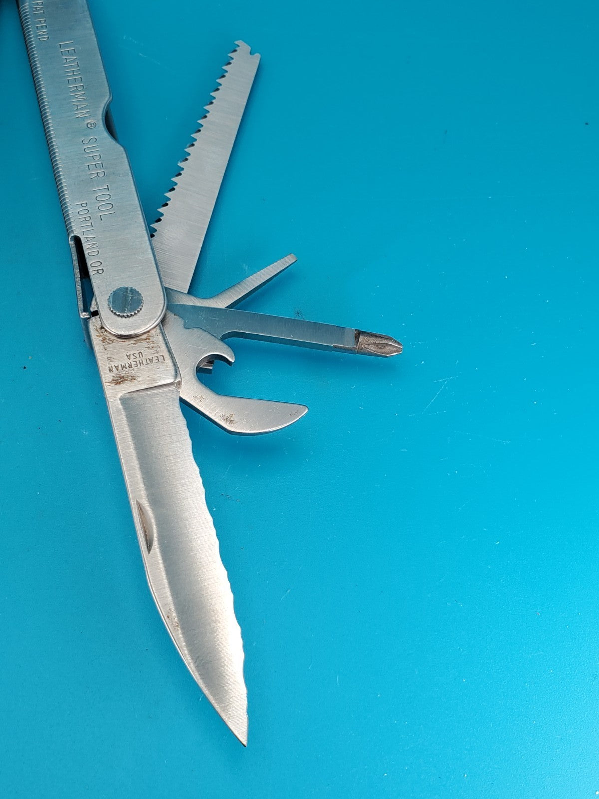 LEATHERMAN Super TOOL Multi Function Tool PLIERS, Stainless! 09/95 DATE