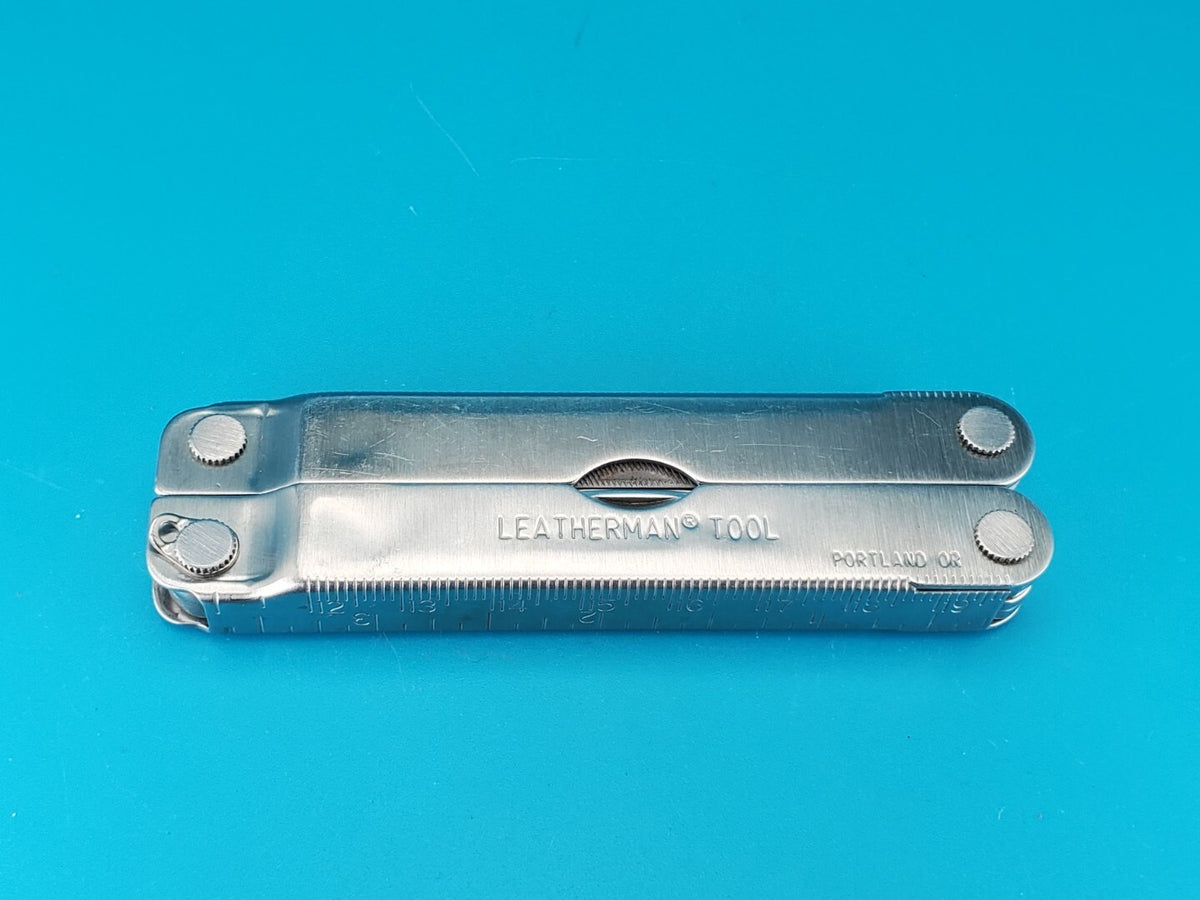 Leatherman PST Multi Tool! 01/00 Date Stamp
