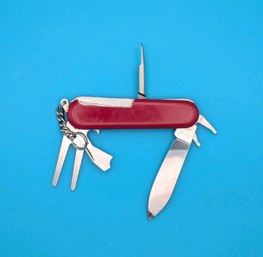 Vintage Wenger Golf Pro Swiss Army Knife Multi Tool!