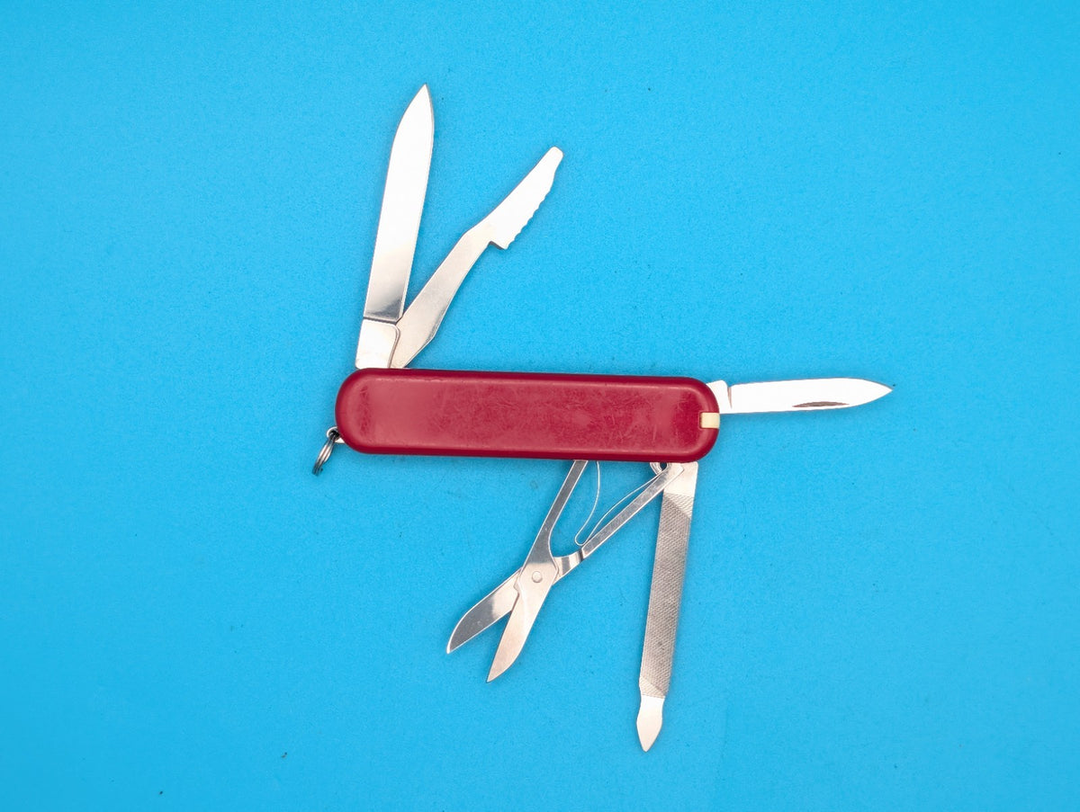 Victorinox Executive Swiss Army Knife, RED! FREE SHIPPING! RETIRED!