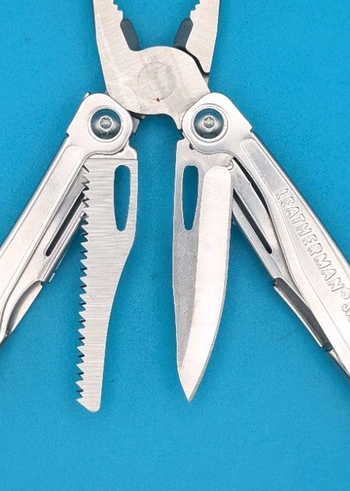 LEATHERMAN WINGMAN MULTI-TOOL! FAST SHIPPING!