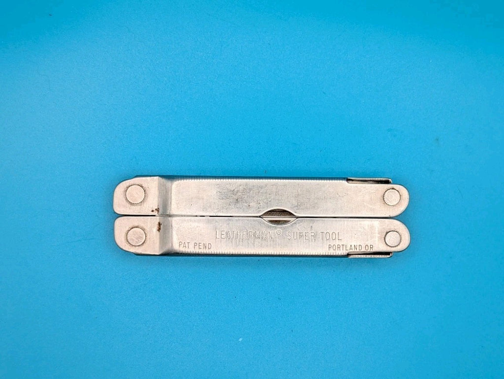 LEATHERMAN Super TOOL Multi Function Tool PLIERS, Stainless! 10/95 DATE