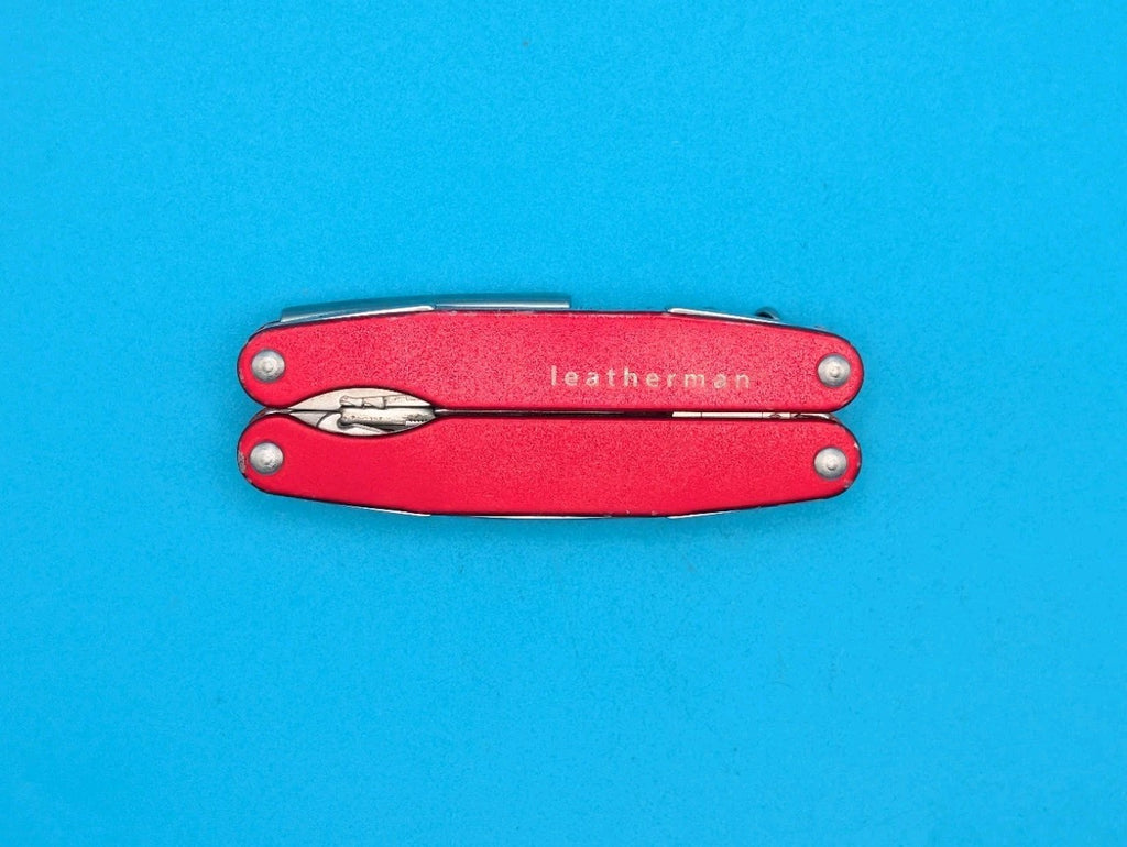 Leatherman Juice C2 Red Multi Tool! RETIRED!