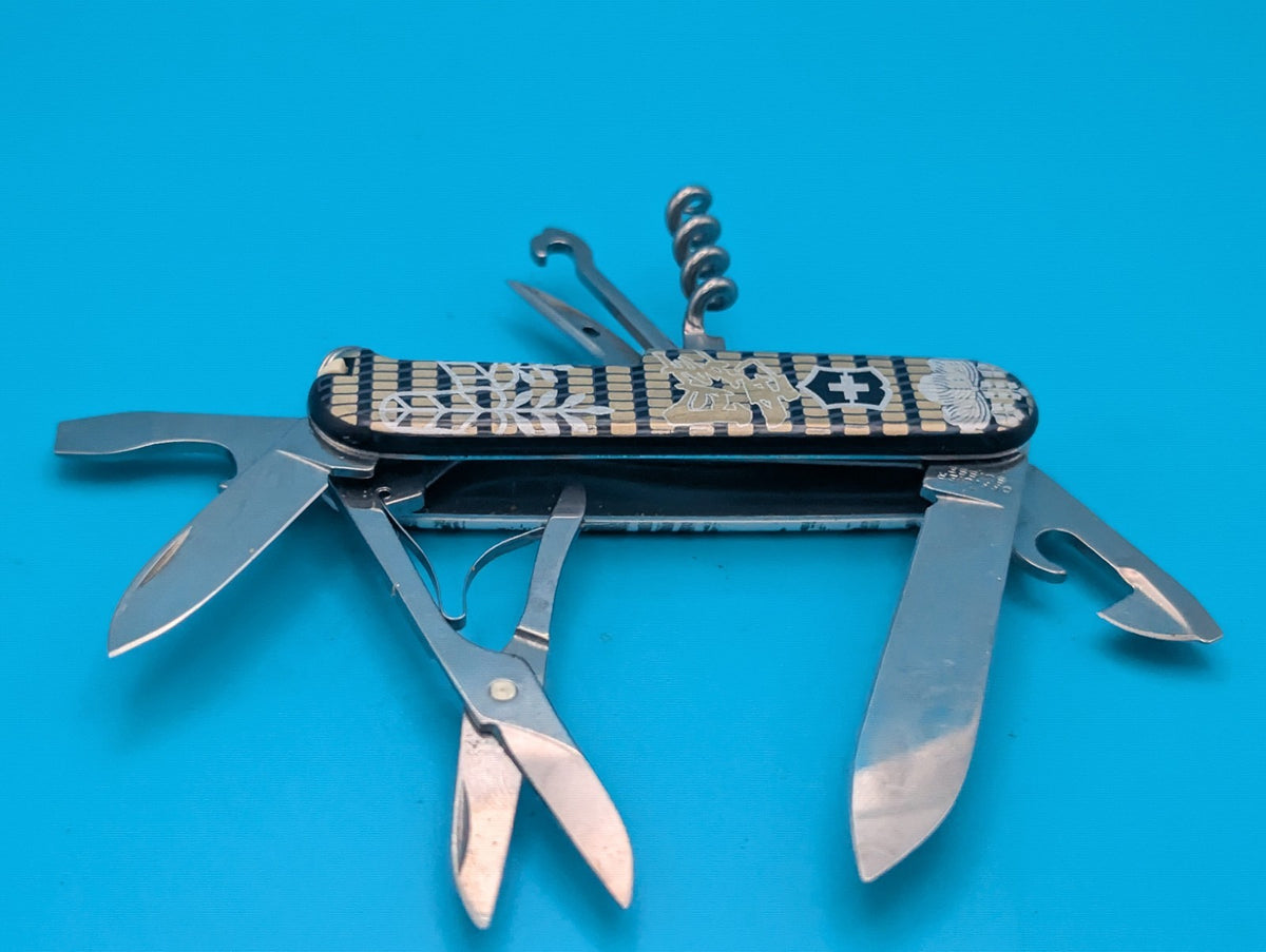Victorinox Climber Sengoku Sumie Limited Edition Swiss Army Knife Multi Tool!