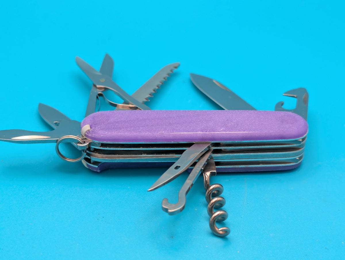 Victorinox Huntsman Electric Purple Glow in the Dark Swiss Army Knife! 91mm