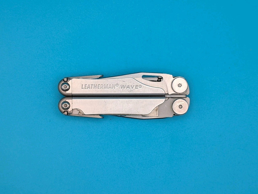 Leatherman Wave Multi Tool! Stainless! Retired! Free Shipping!