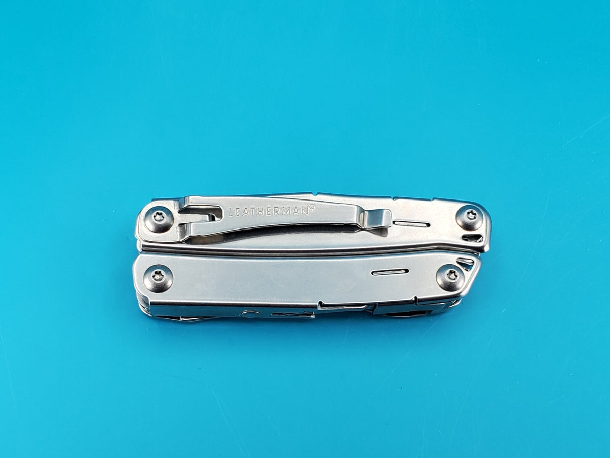Leatherman Wingman Multi-Tool with Sheath