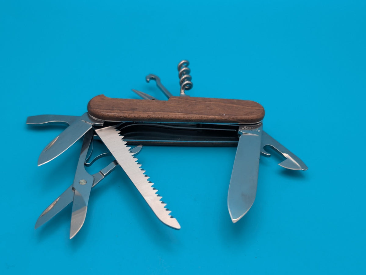 Victorinox Huntsman Wood Swiss Army Knife Multi Tool!