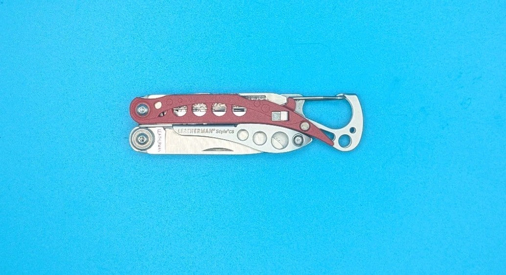Leatherman Style CS Red Multi-Tool! FAST SHIPPING!