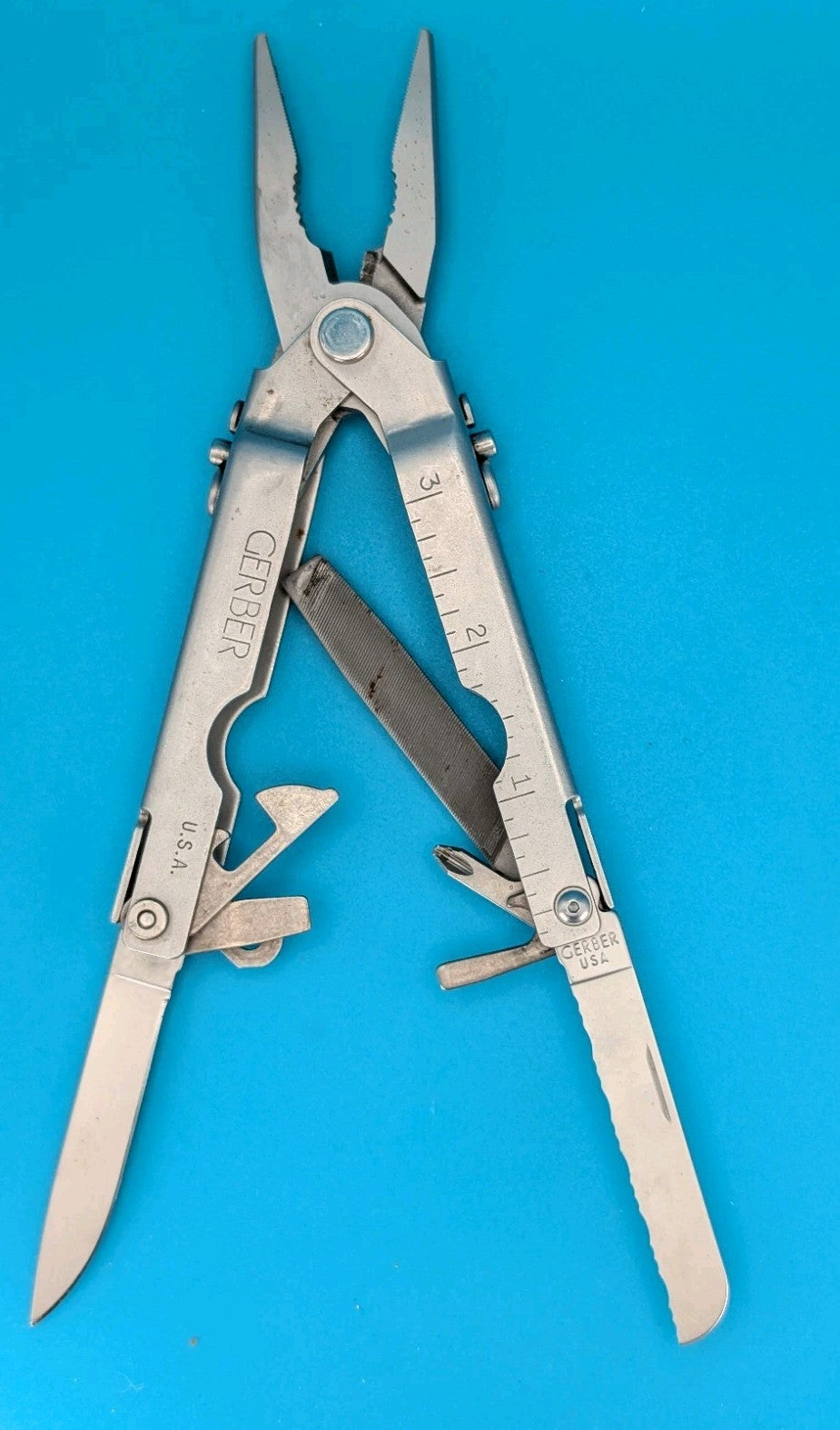 Vintage Gerber Stainless Steel Needlenose MP400 Multi-Tool Pliers! With Sheath!