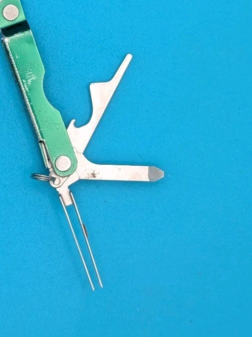 Leatherman Micra Multi-Tool, Knife, Scissors, Key Ring, Green!