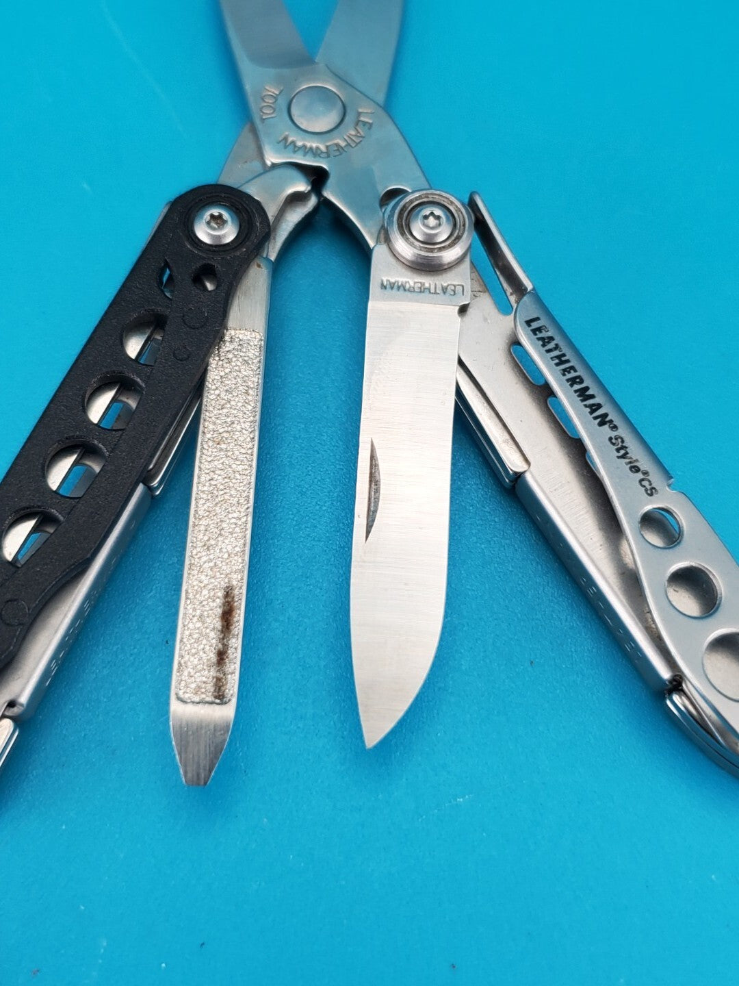 Leatherman Style CS Black Multi-Tool! FAST SHIPPING!