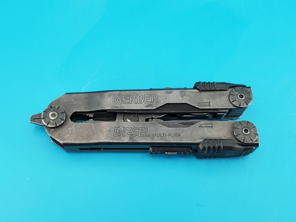 Gerber Diesel Multi Plier Black Multi-Tool!