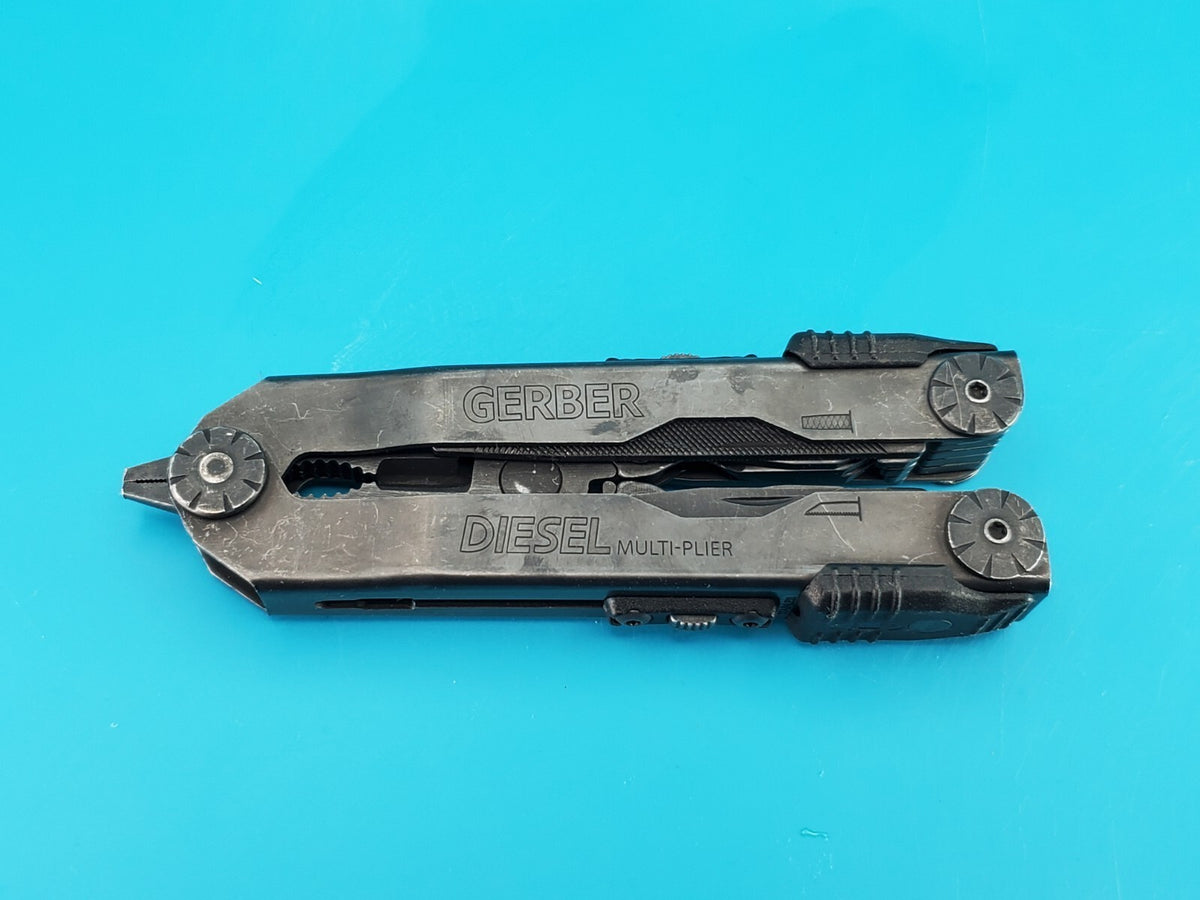 Gerber Diesel Multi Plier Black Multi-Tool!