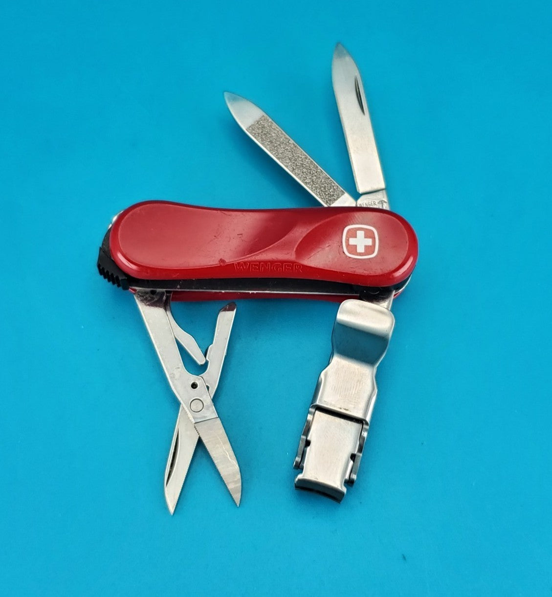 Wenger Nail Clip 580 Swiss Clipper Folding Pocket Knife Multi Tool! RED!