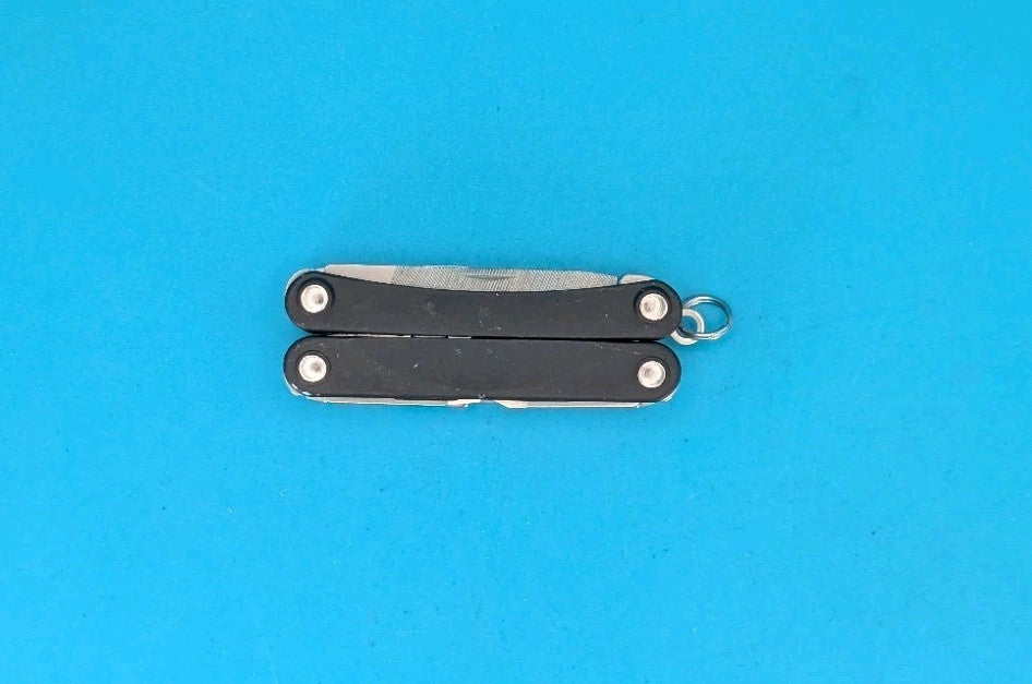 Leatherman SQUIRT PS4 Multi-Tool With Pliers Scissors Knife BLACK!