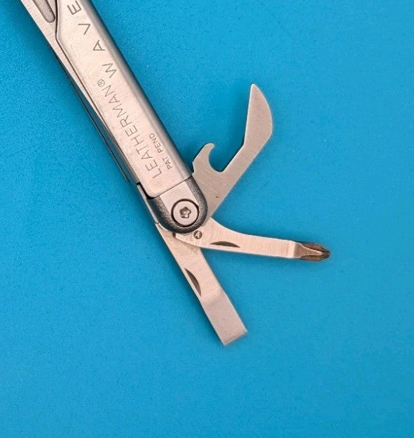 Leatherman Wave Original Vintage Retired, Dated 0299 (FEB 1999) EXCELLENT