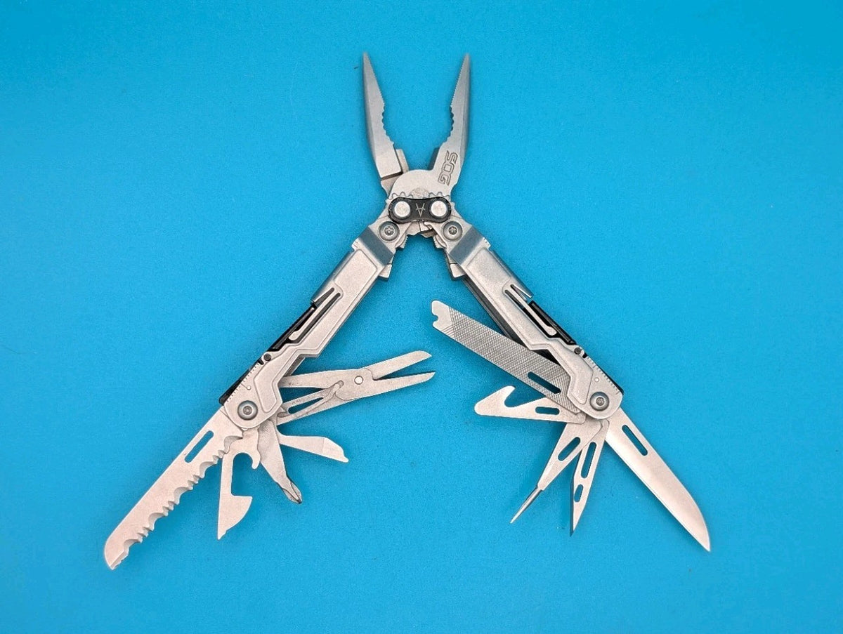 SOG PowerPint Tool Compact Lightweight Silver Multi-Tool!