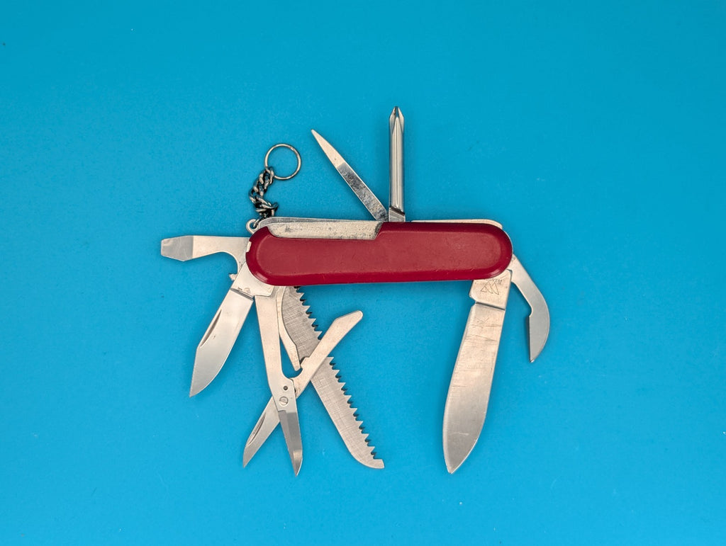 Wenger Model 1.18.13 Swiss Army Knife Multi Tool!