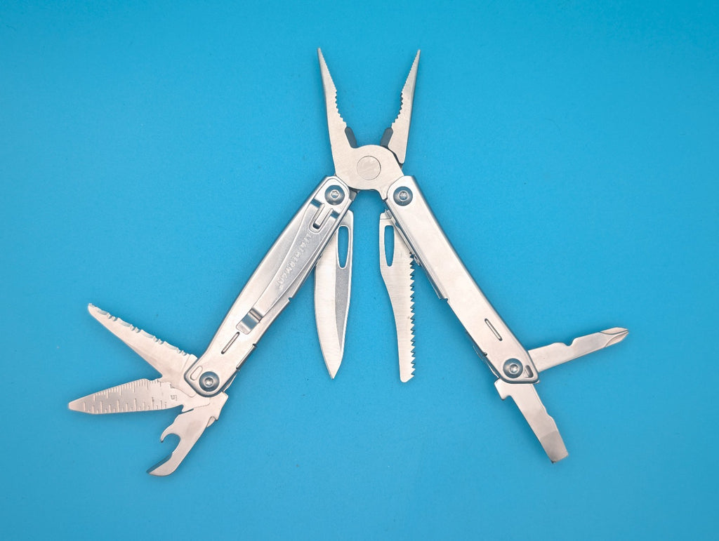 Leatherman Sidekick Multi-Tool, Knife, Pliers, Saw, Stainless!