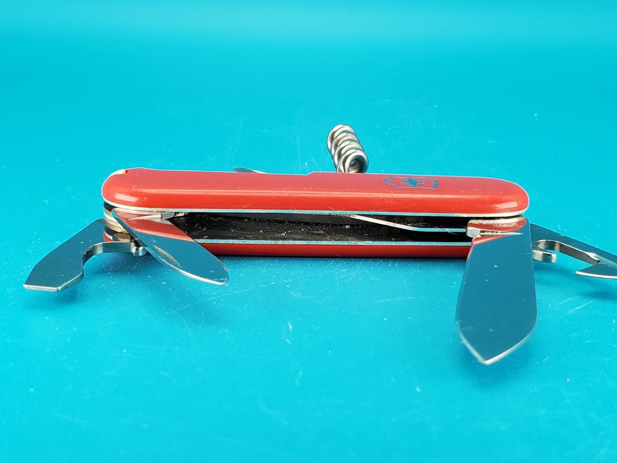 Victorinox Tourist Swiss Army Knife Multi Tool! Red! 84MM