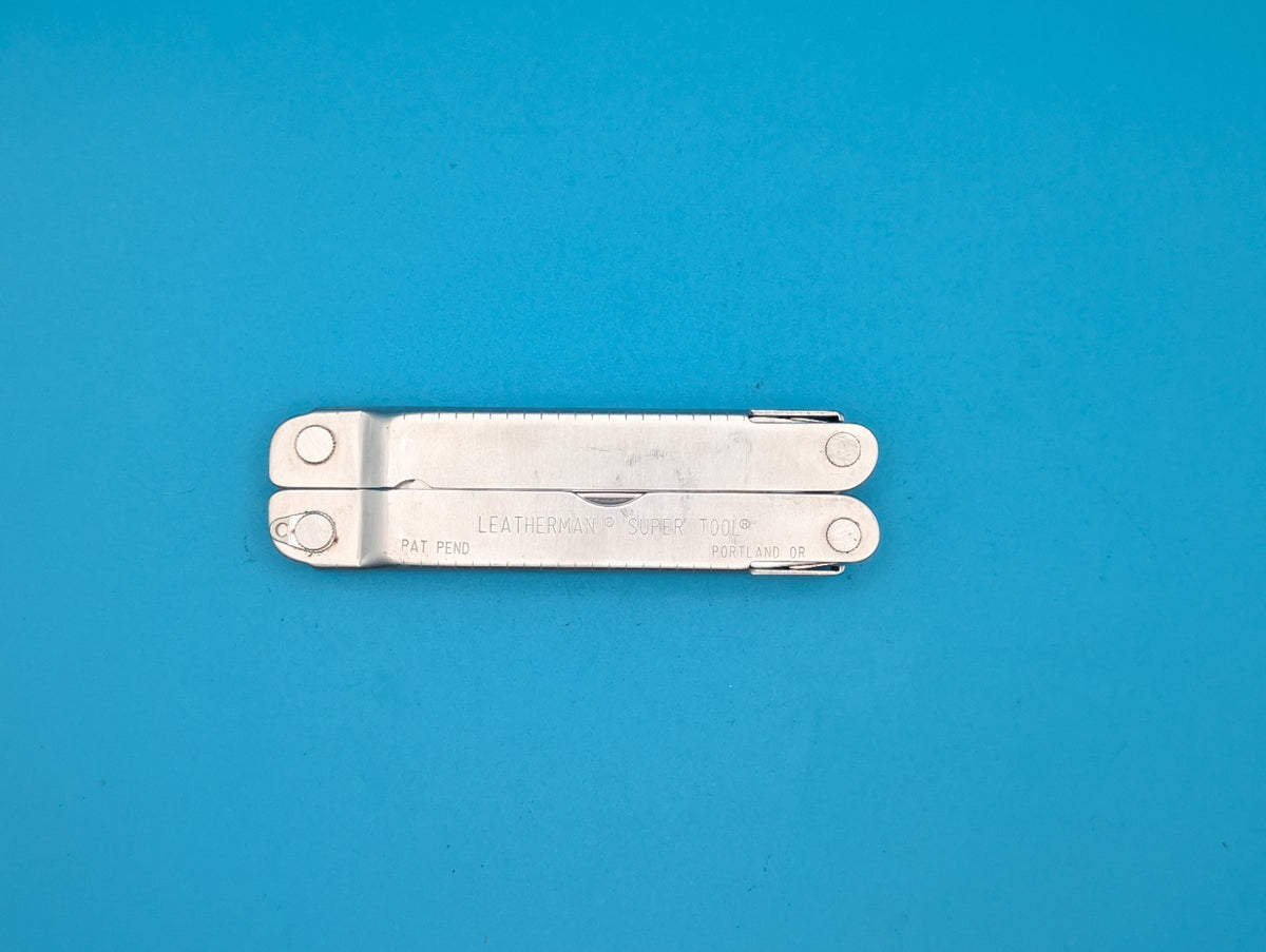 Leatherman Super Tool! 01/98 Date!