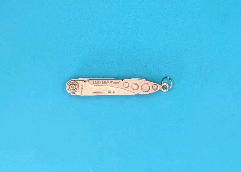 Vintage Original Leatherman Style PINK Knife Scissors Multi Tool!