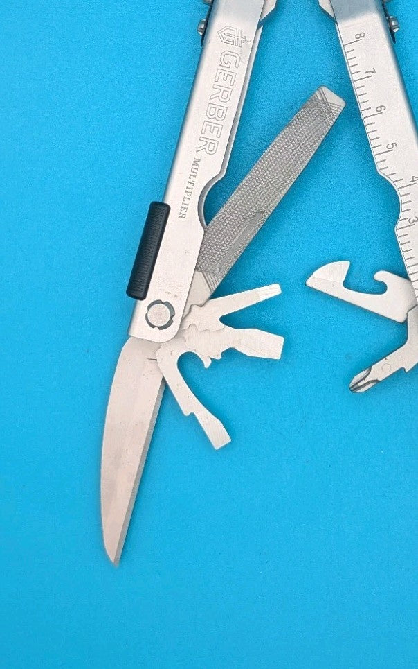 Gerber MP600 Multi-Tool Needle Nose Pliers!