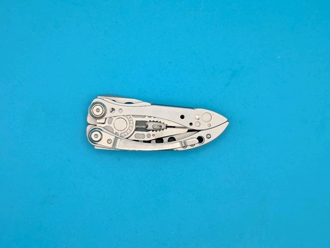 Leatherman Freestyle Multi-Tool - Discontinued - FAST SHIPPING!