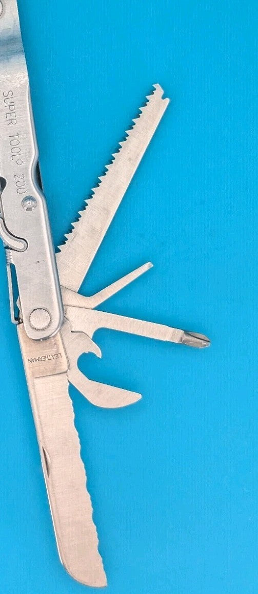 Vintage LEATHERMAN Super TOOL 200 Multi Tool! 07/03 Date Stamp!