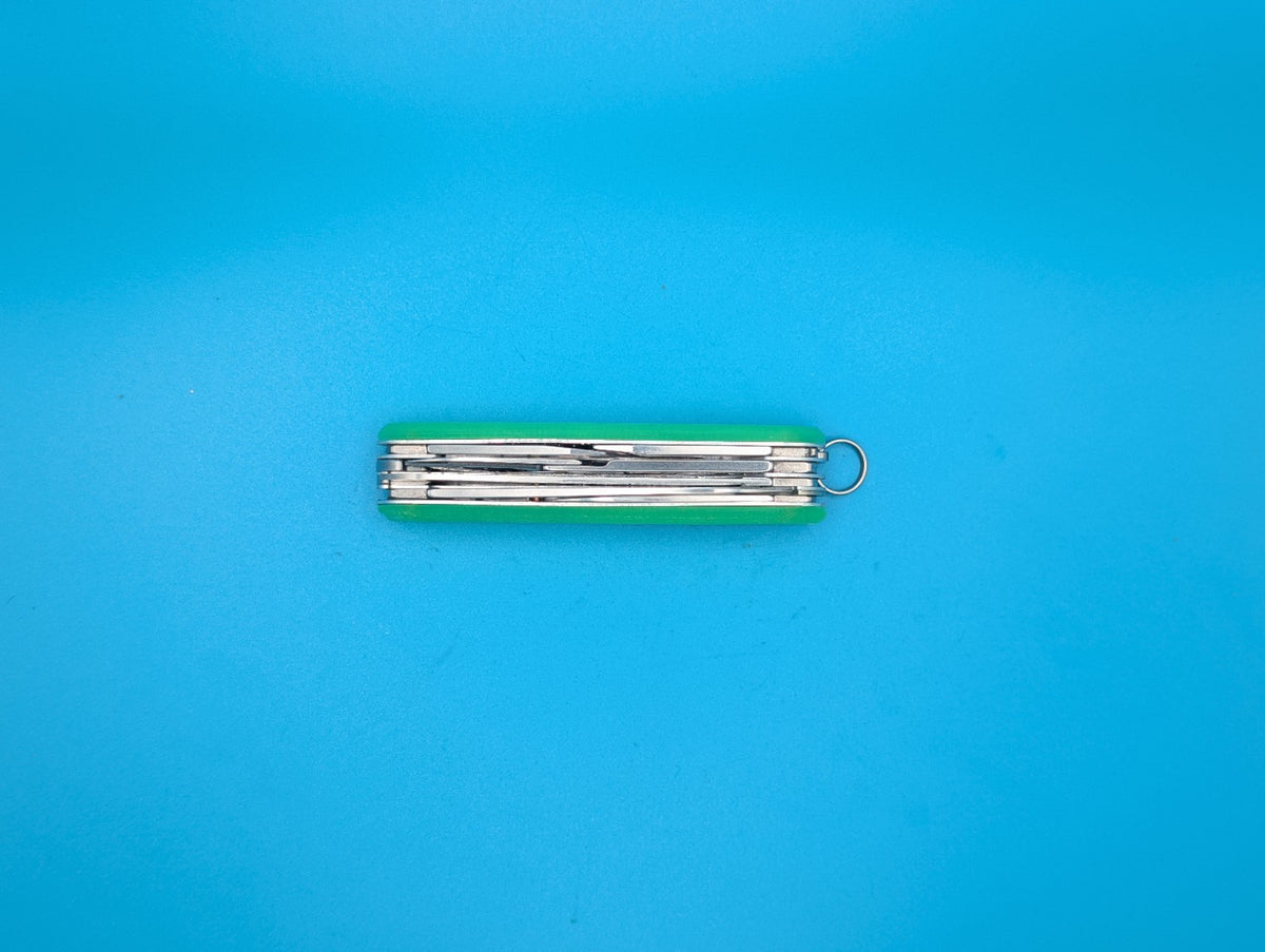 Custom Victorinox Fieldmaster Firefly Green Glow in the Dark Swiss Army Knife!