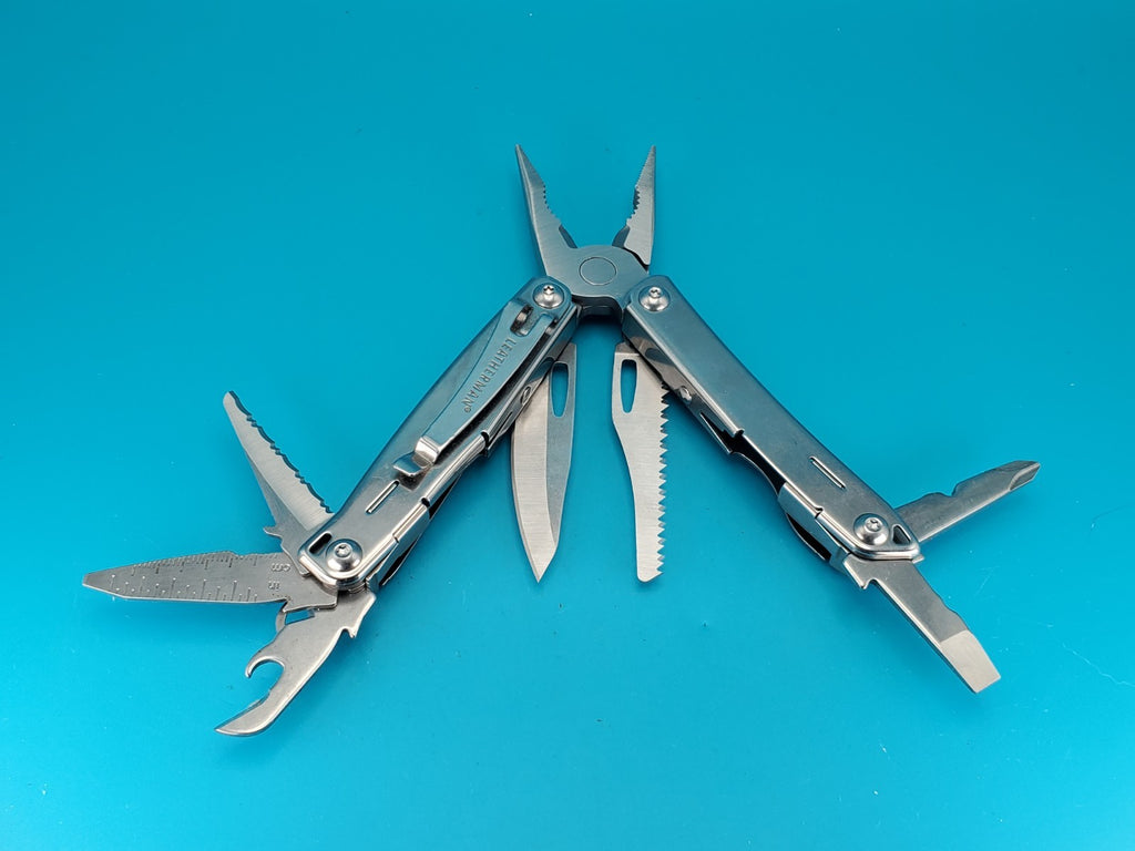 Leatherman Sidekick Multi-Tool, Knife, Pliers, Saw, Stainless! *DUNCAN AVIATION*