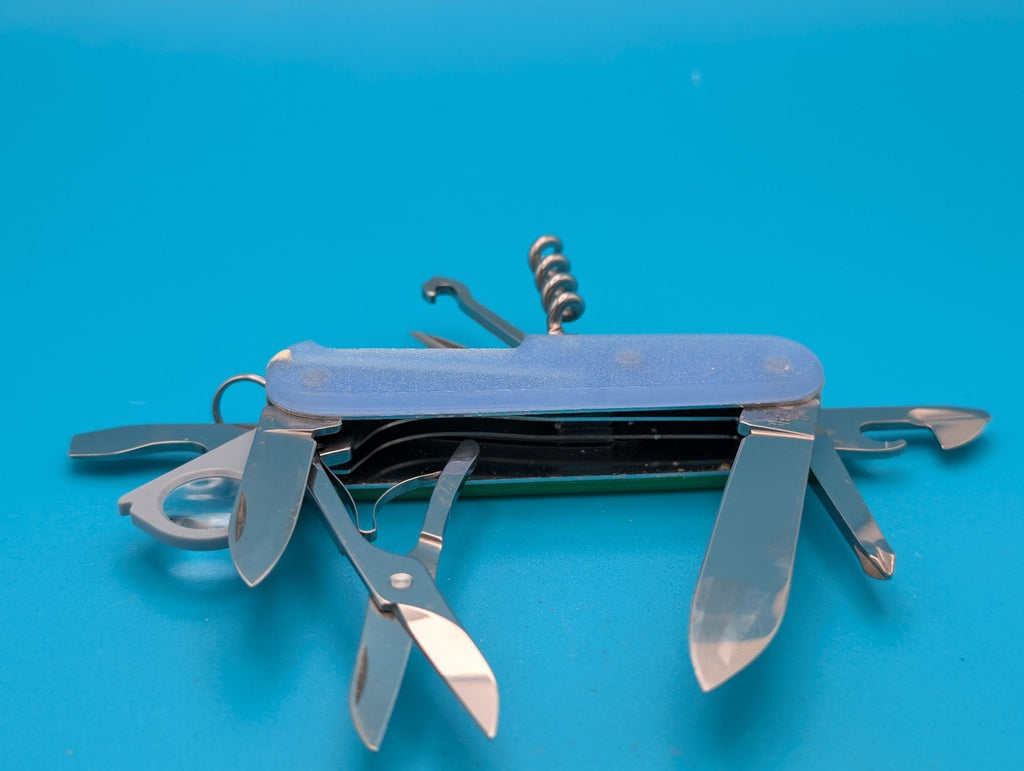 CUSTOM VICTORINOX EXPLORER GLOW IN THE DARK SWISS ARMY KNIFE MULTI TOOL! 91mm