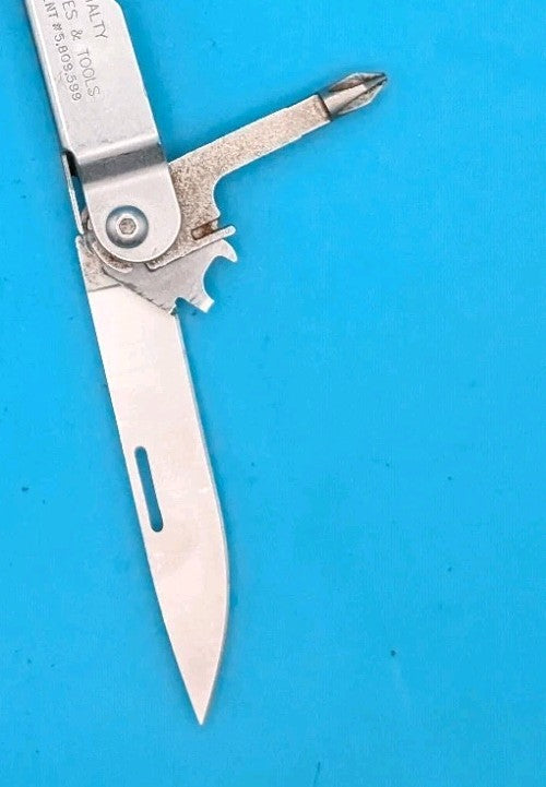 SOG Specialty Knives & Tools Multi Tool Lynnwood WA USA