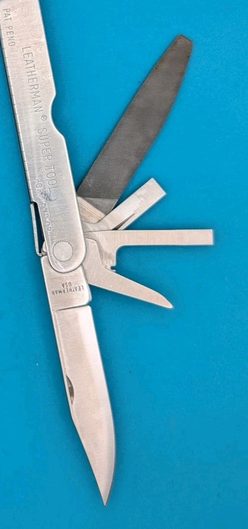 LEATHERMAN Super TOOL Multi Function Tool PLIERS, Stainless! 02/95 DATE