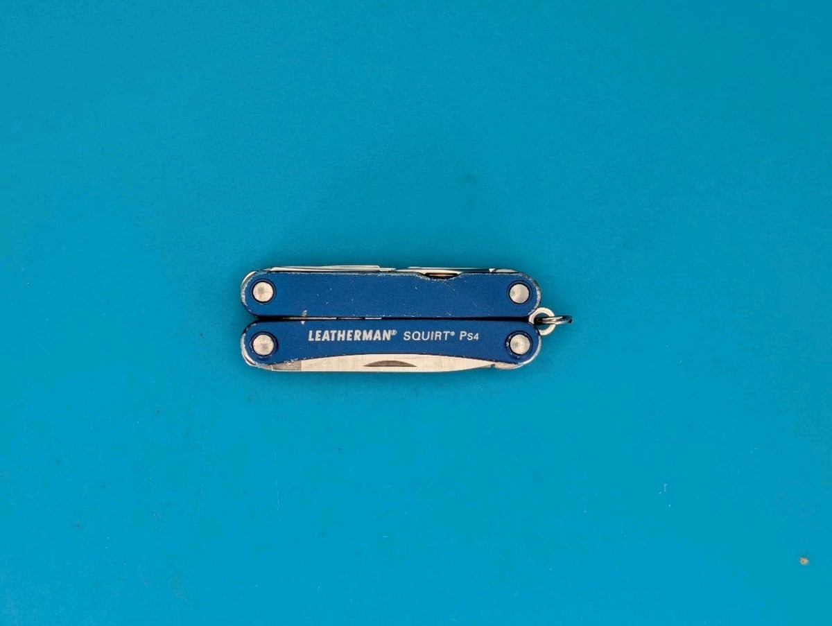 Leatherman SQUIRT PS4 Multi-Tool With Pliers Scissors Knife BLUE!