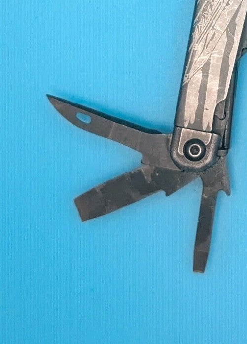 Leatherman Surge Heavy Duty Multi-Tool! GOOD WORKING CONDITION! BLACK OXIDE!