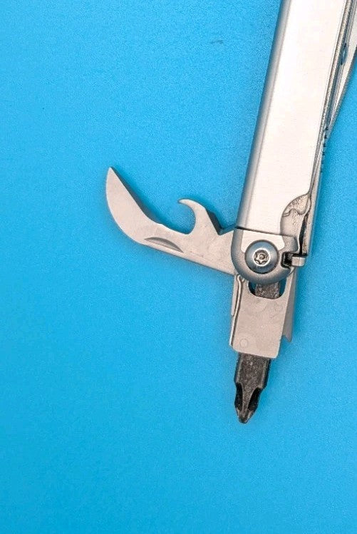 Leatherman Wave Multi Tool! Stainless! Retired! Free Shipping!