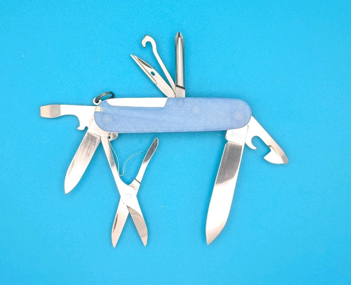 Victorinox Super Tinker Swiss Army Knife! Firefly Blue Glow in the Dark!