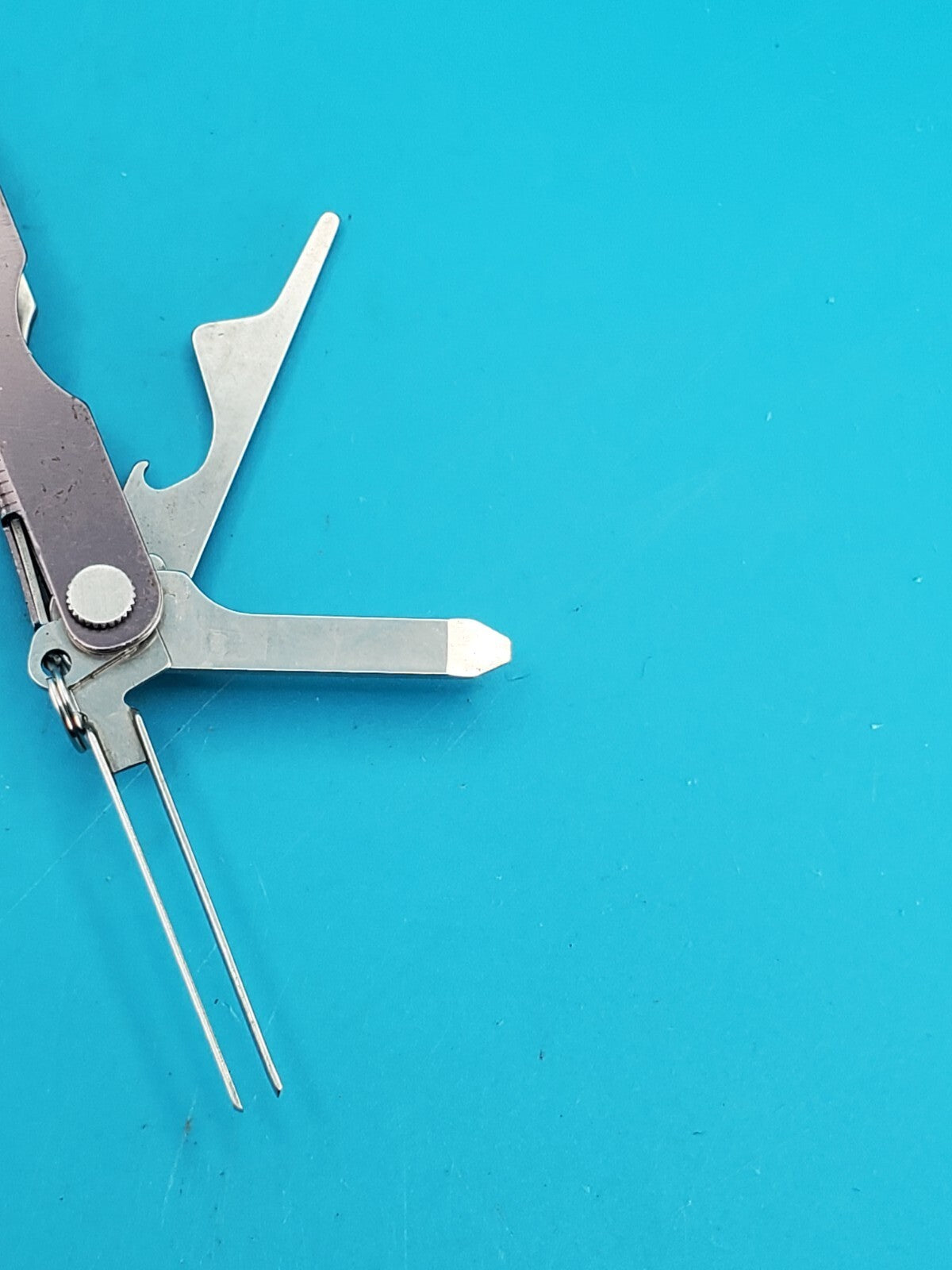 Leatherman Micra Multi-Tool, Knife, Scissors, Key Ring, Gray!
