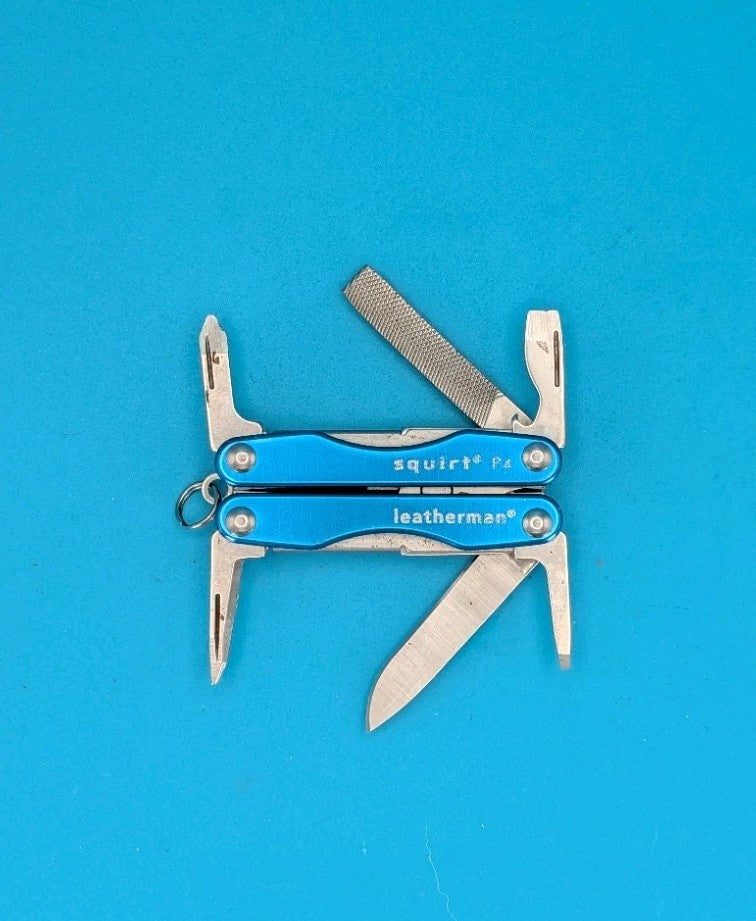 Leatherman Squirt P4 Multi-Tool, Key Ring, Retired, BLUE!