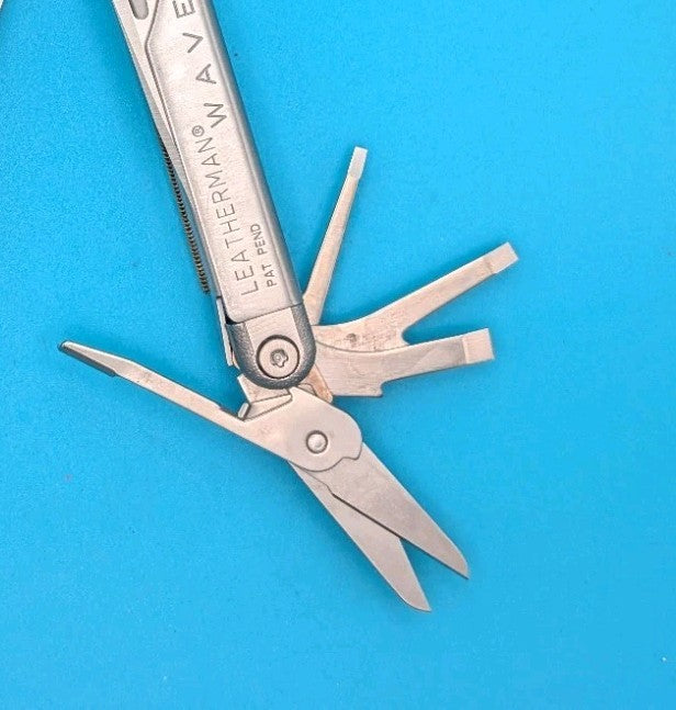 Vintage Leatherman Wave Original Multi Tool! , Dated 03/02 (MAR, 2002)