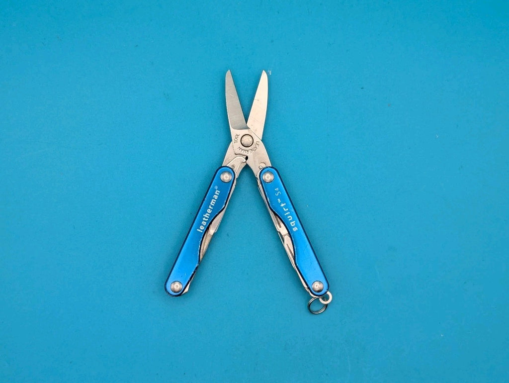 Leatherman Squirt S4 Multi-Tool, Key Ring, Retired, Blue