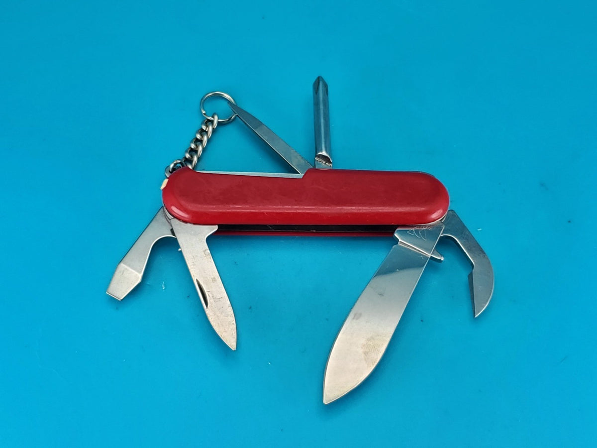 Wenger Highlander Red Swiss Army Knife Multi Tool! 85mm. *SHOW LOW BLUFF*