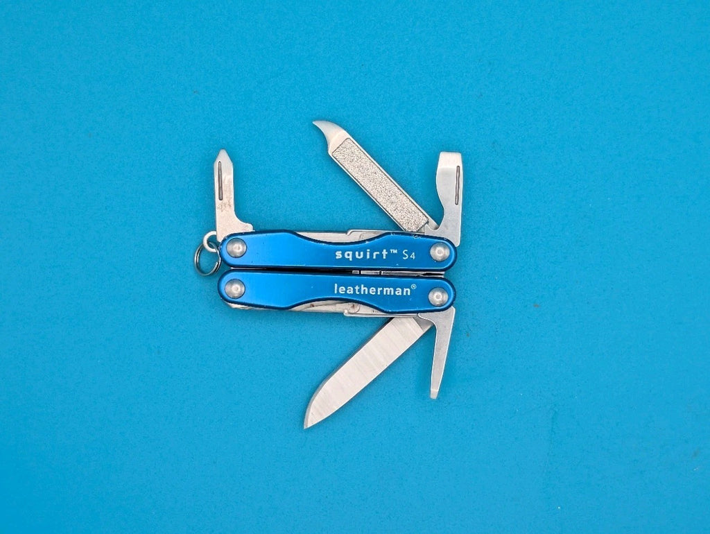 Leatherman Squirt S4 Multi-Tool, Key Ring, Retired, BLUE!