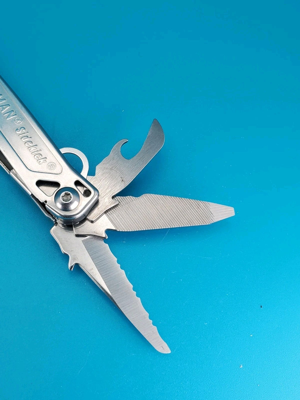 Leatherman Sidekick Multi-Tool, Knife, Pliers, Saw, Stainless!