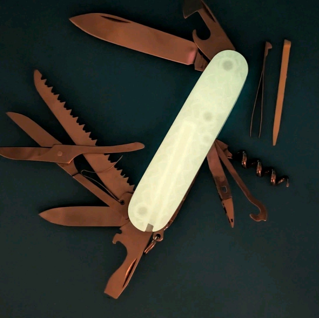 Custom Victorinox Huntsman Glacier Ice Glow in the Dark Swiss Army Knife! 91mm