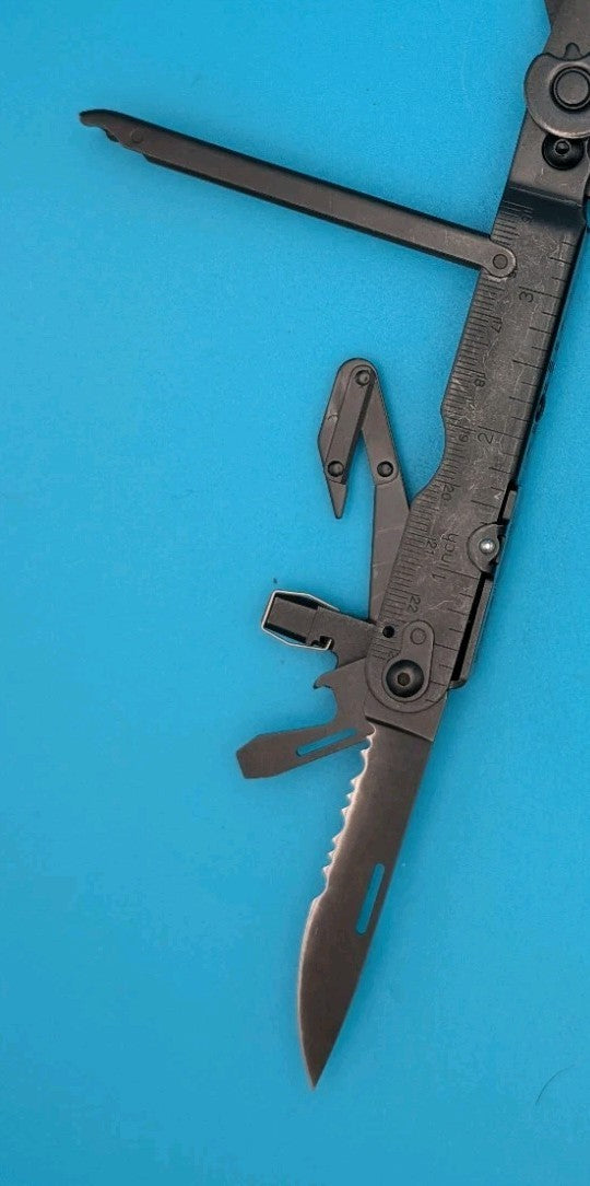SOG PowerLock Multi Tool! WITH SHEATH! BLACK!!!