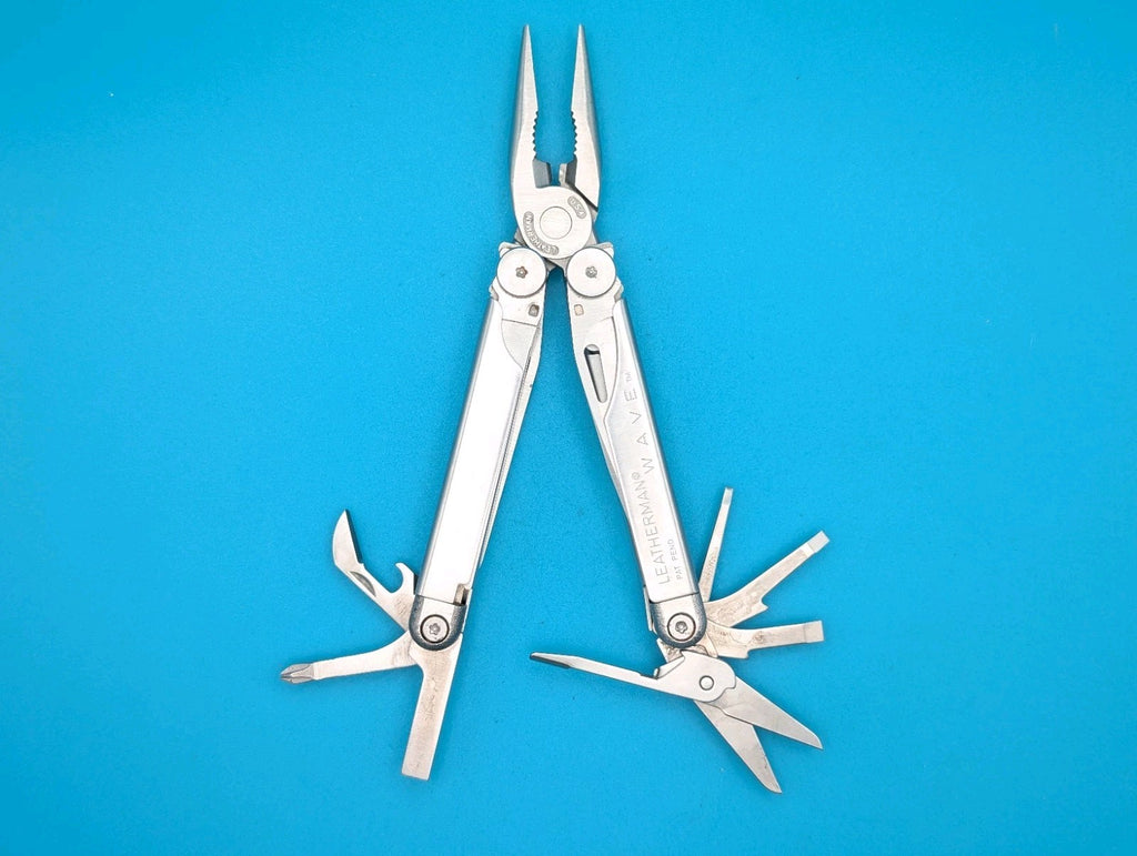 Leatherman Wave Original Vintage Retired, Dated 0300 (MAR, 2000)